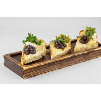Bruschetta with Brie and Philadelphia cheeses,